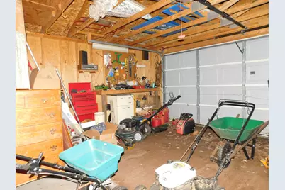 304 Magellan Avenue, Houghton Lake, MI 48629 - Photo 20