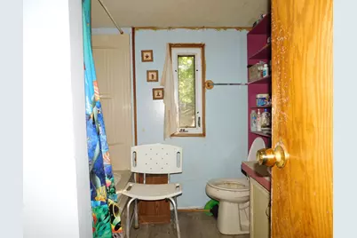 304 Magellan Avenue, Houghton Lake, MI 48629 - Photo 12