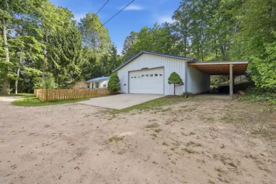 3944 Truesdale Street, Newaygo, MI 49337 - Photo 6