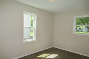 1018 N Mingo St, Albion, MI 49224 - Photo 14