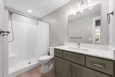 3167 Blairview Parkway #203, Kentwood, MI 49512 - Photo 12