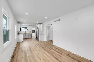57 West End Ave, Waterford, MI 48328 - Photo 8