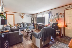 2 Powell St, Battle Creek, MI 49014 - Photo 12