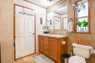 2 Powell St, Battle Creek, MI 49014 - Photo 16