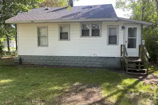 434 S McCord St, Benton Harbor, MI 49022 - Photo 2