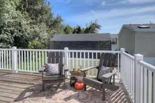 3298 Hillcrest Way, Zeeland, MI 49464 - Photo 6