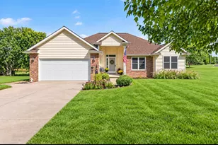 12 Hawksbury Point, Battle Creek, MI 49014 - Photo 2