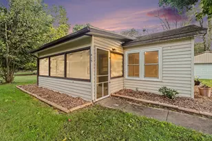 413 Marie Ave, Battle Creek, MI 49037 - Photo 1