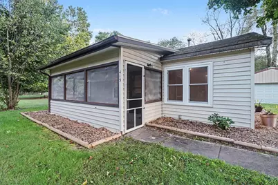413 Marie Avenue, Battle Creek, MI 49037 - Photo 2