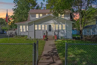 90 N Norwood Avenue, Hillsdale, MI 49242 - Photo 2
