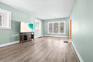 90 N Norwood Ave, Hillsdale, MI 49242 - Photo 14