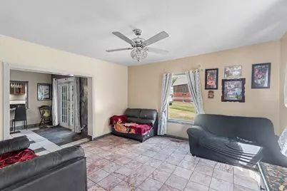 235 W 2nd Street, Constantine, MI 49042 - Photo 4