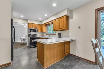 10098 Newfound Gap, Brighton, MI 48114 - Photo 12