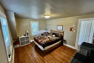 738 Washington Ave, Holland, MI 49423 - Photo 32