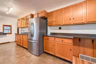 401 Sheldon St, Dowagiac, MI 49047 - Photo 10