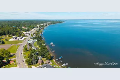 5401 W Houghton Lake Drive, Houghton Lake, MI 48629 - Photo 4