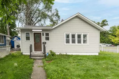 1112 Hurd Avenue, Benton Harbor, MI 49022 - Photo 2
