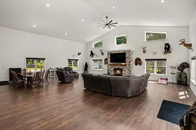 155 N Park Street, Muskegon, MI 49442 - Photo 10