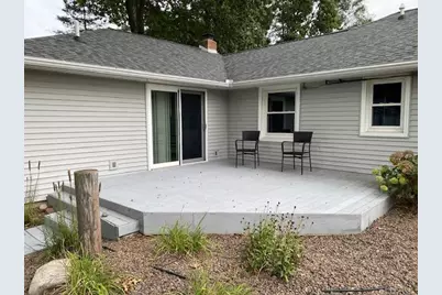 290 N 30th Street, Springfield, MI 49037 - Photo 20