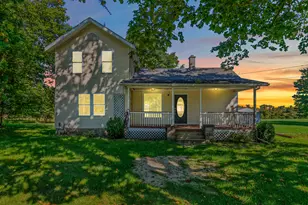 44 Hawley St, Quincy, MI 49082 - Photo 1