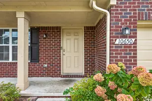 10650 Scarlet Oak Dr, Ypsilanti, MI 48198 - Photo 4