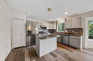 10650 Scarlet Oak Dr, Ypsilanti, MI 48198 - Photo 10