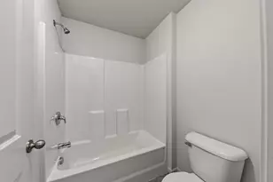10650 Scarlet Oak Dr, Ypsilanti, MI 48198 - Photo 28