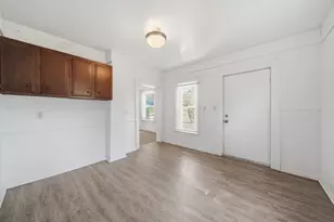 1301 Deyo St, Jackson, MI 49201 - Photo 18