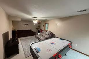 1055 Miller, Plainwell, MI 49080 - Photo 20