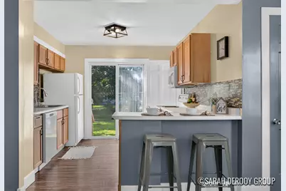 334 Leroy Street SW, Wyoming, MI 49548 - Photo 6