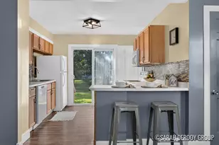 334 Leroy St SW, Wyoming, MI 49548 - Photo 6