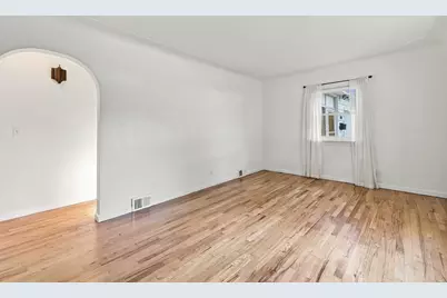44 Covell Avenue NW, Grand Rapids, MI 49504 - Photo 6