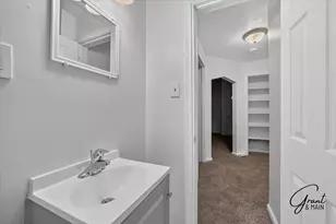 20101 Hickory St, Detroit, MI 48205 - Photo 6