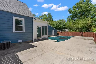 850 Upton Avenue, Springfield, MI 49037 - Photo 8