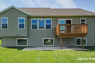 5862 Amur Dr SW, Wyoming, MI 49418 - Photo 44