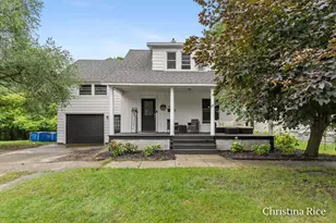403 E Cass St, Greenville, MI 48838 - Photo 1