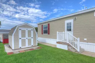 8519 Sandpiper St, Zeeland, MI 49464 - Photo 6