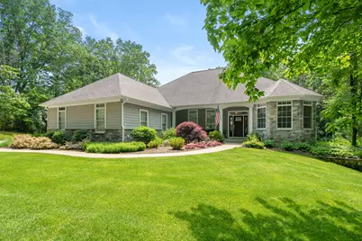 9157 Highland View Drive, Kalamazoo, MI 49009 - Photo 2