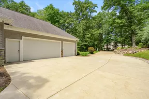 9157 Highland View Dr, Kalamazoo, MI 49009 - Photo 68