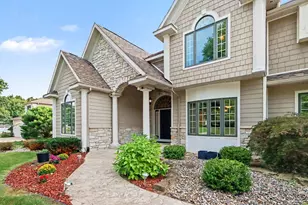 7665 Canyon Dr, Kalamazoo, MI 49009 - Photo 4
