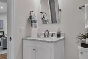 1601 Peach St, Ann Arbor, MI 48105 - Photo 26