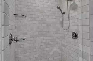 1601 Peach St, Ann Arbor, MI 48105 - Photo 24