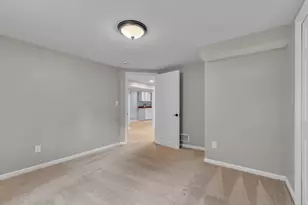 1601 Peach St, Ann Arbor, MI 48105 - Photo 44