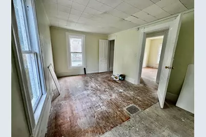 609 N Ionia Street, Albion, MI 49224 - Photo 10