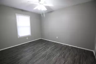 15756 Woodmont St, Romulus, MI 48174 - Photo 12