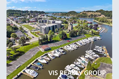 135 Wharfside #135, Grand Haven, MI 49417 - Photo 22