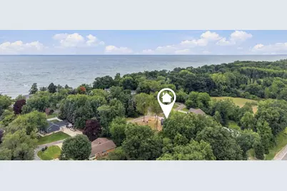 1677 Park Drive, Benton Harbor, MI 49022 - Photo 2