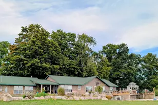 17675 Pierce Rd, Stanwood, MI 49346 - Photo 2