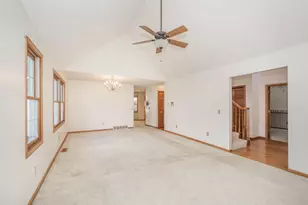 425 Walden Dr, Otsego, MI 49078 - Photo 10