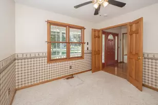 425 Walden Dr, Otsego, MI 49078 - Photo 8